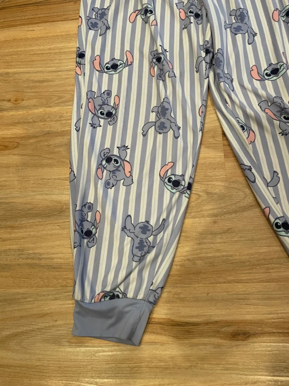 Disney Womens Stitch Print Pajama Set Size Large (12-14) - Picture 4 of 9